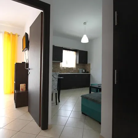 Omnia Apartment Ksamil