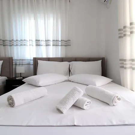 Omnia Apartman Ksamil